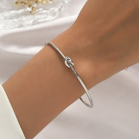 Metal Twist Geometric Knot Winding Hollow Open-end High-grade Light Luxury Personality Fashion Ladies' Bracelet