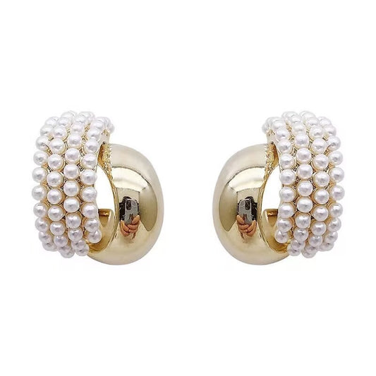 French Retro High-grade Pearl Metal Stud Earrings For Women
